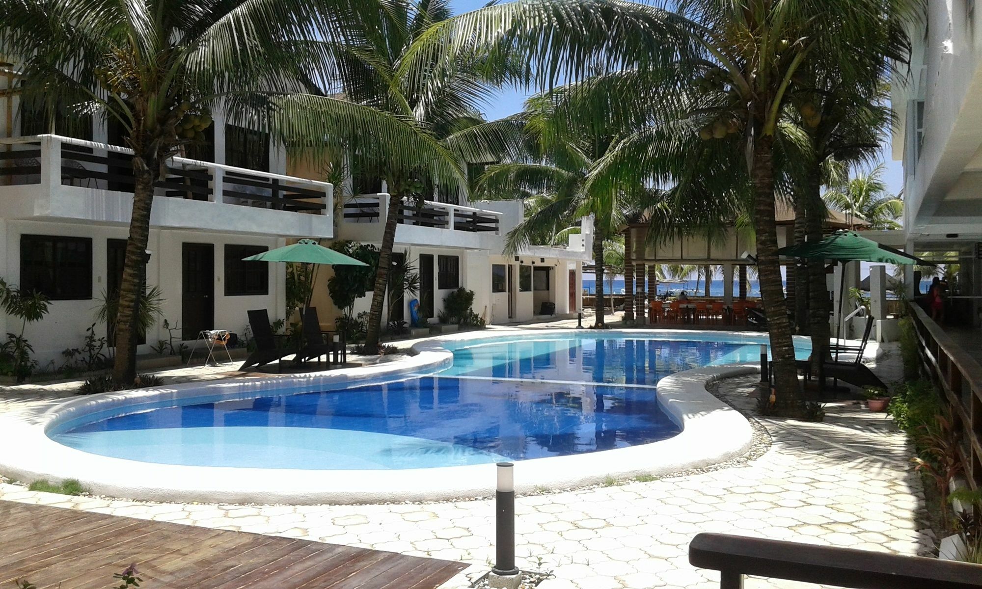 Feliness Resort Manoc-Manoc Exteriér fotografie